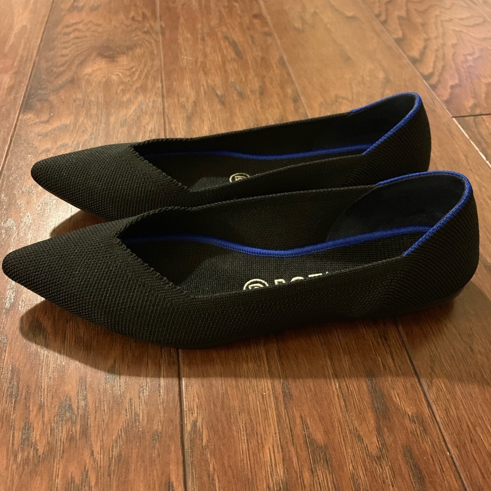 Rothy’s pointed flat sz 8.5